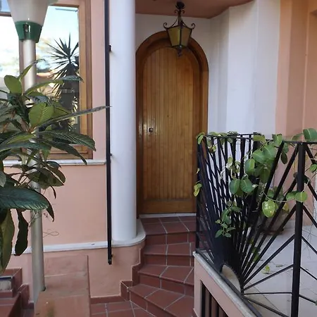 Josepha Bed & Breakfast