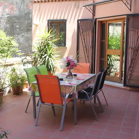 Josepha Bed & Breakfast *